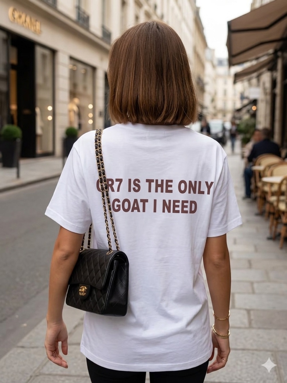 White Graphic WomenT‑Shirt with Text - CR7 keychain as a gift